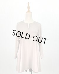 ☆綺麗に可愛くエレガントチュニック☆《ベージュ》[Toilette（トワレ）]