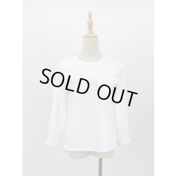 画像1: ブローチ付きスーピマコットンTシャツ《オフ》[Toilette（トワレ）]