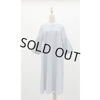 長袖バージョン、パフ＆パールワンピース《ブルー》[Toilette（トワレ）]