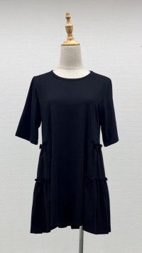  ティアードチュニック《黒》[Toilette（トワレ）]