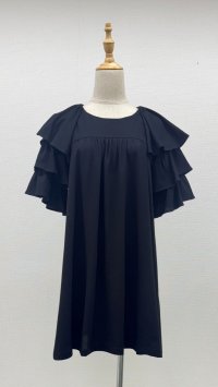 お袖がティアードチュニック《黒》[Toilette（トワレ）]
