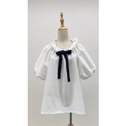 画像1: ギャザーフリル襟、サッカー地ブラウス《オフ》[Toilette（トワレ）]